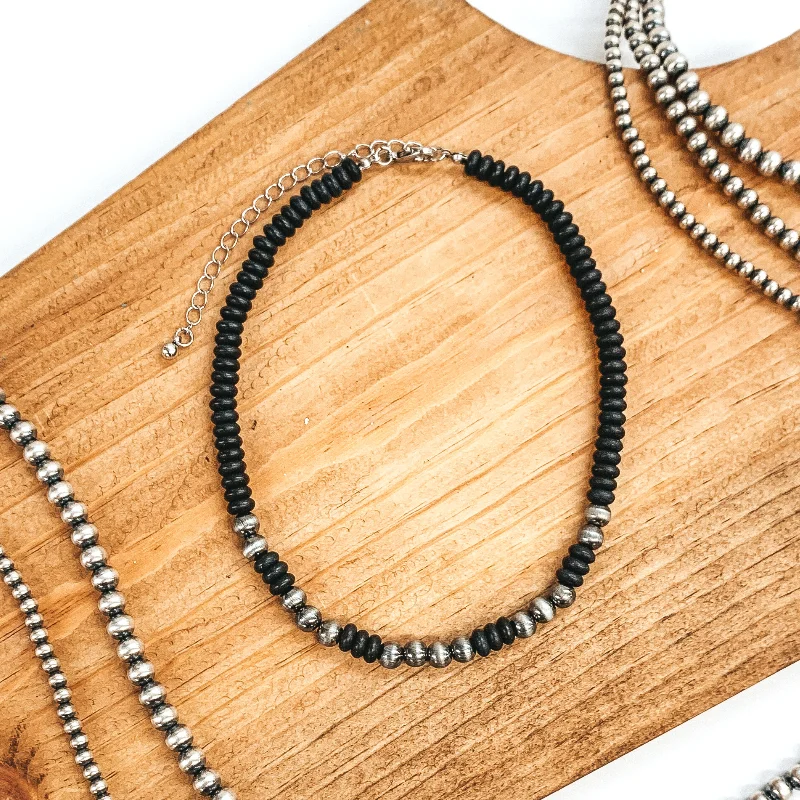 long chain necklaces for women-Beaded Stone Choker Necklace with Navajo Beads In Black