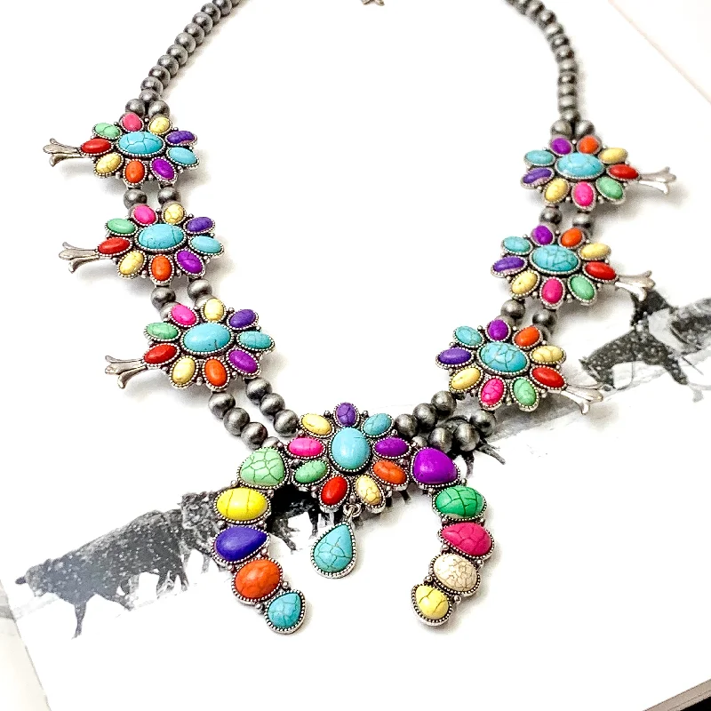 wedding pendant necklaces for women-Chunky Squash Blossom Necklace with Naja Pendant in Multicolor