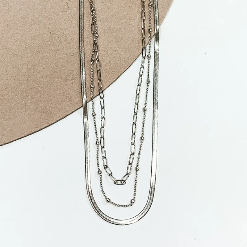 boho necklaces for women-Multi Strand Chain Necklace in Silver