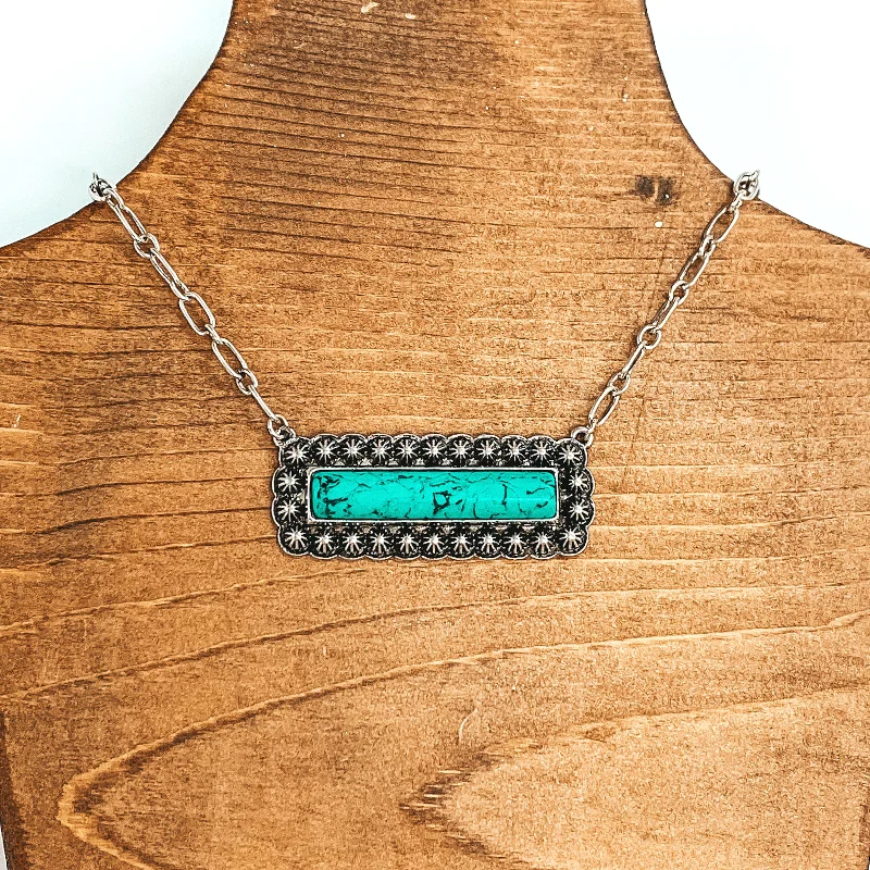 silver-plated necklaces for women-Silver Chain Necklace with Rectangle Pendant and Stone in Turquoise