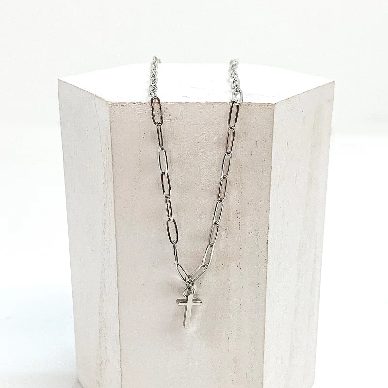 crystal heart necklaces for women-Paperclip Chain Necklace with Cross Charm in Silver