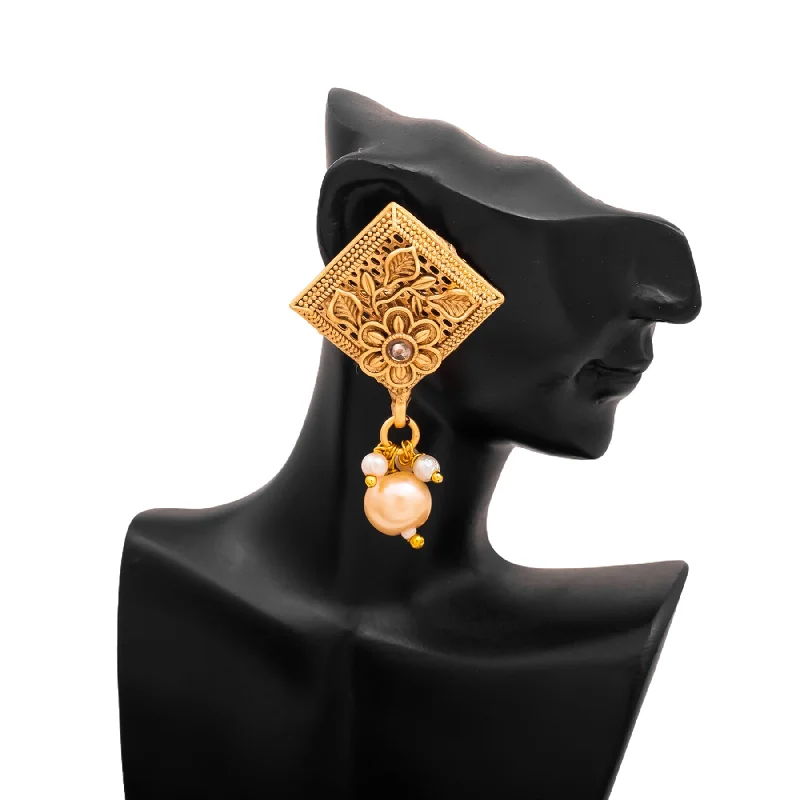 dainty earrings for women-Ladies Earrings - T0262015