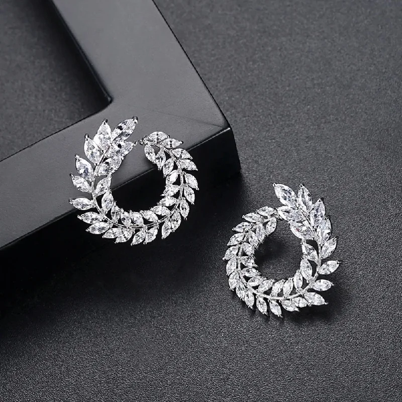 halo earrings for women-Zarkan 925 Silver American Diamond Earrings