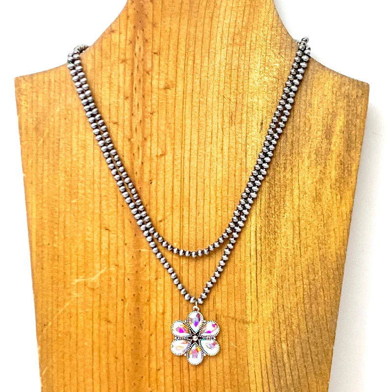 gold necklaces for women-Bourbon Blooms Faux Navajo Pearl Necklace in Silver Tone