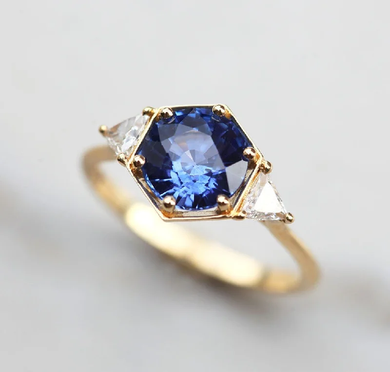 vintage halo engagement rings for women-Marlow Blue Sapphire Diamond Ring