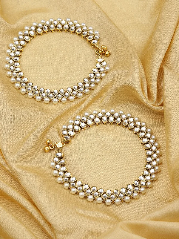 ankle bracelet for women-Priyaasi Women Set Of 2 Gold-Plated Kundan and Pearls Studded Heavy Anklets