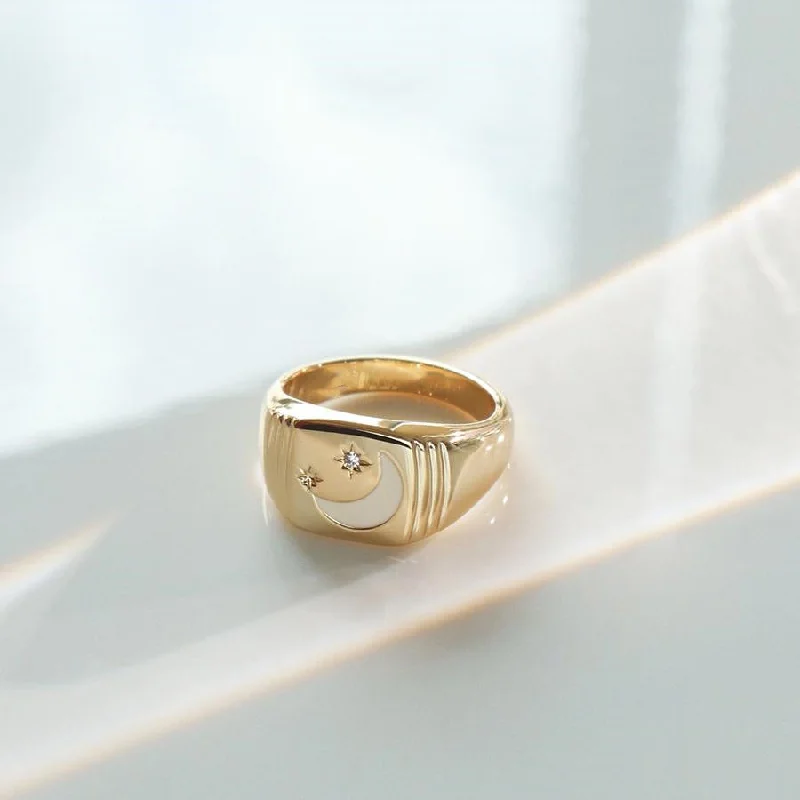 Moon Ring Gold