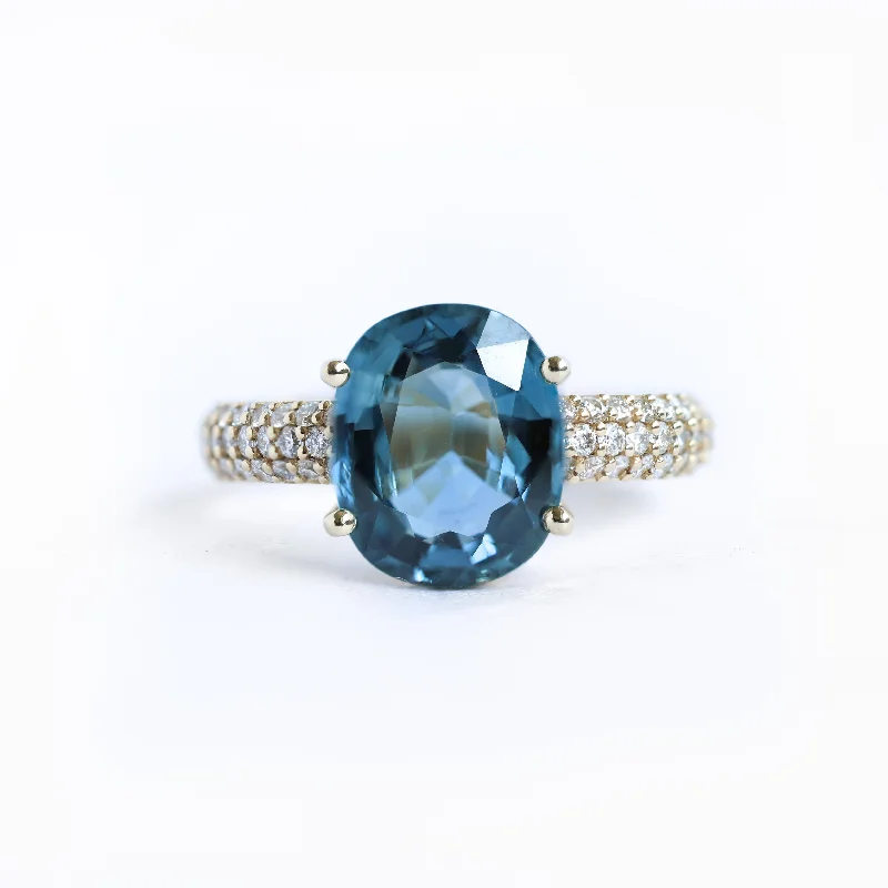 round cut engagement rings for women-Pilar Oval Sapphire And Diamond Ring