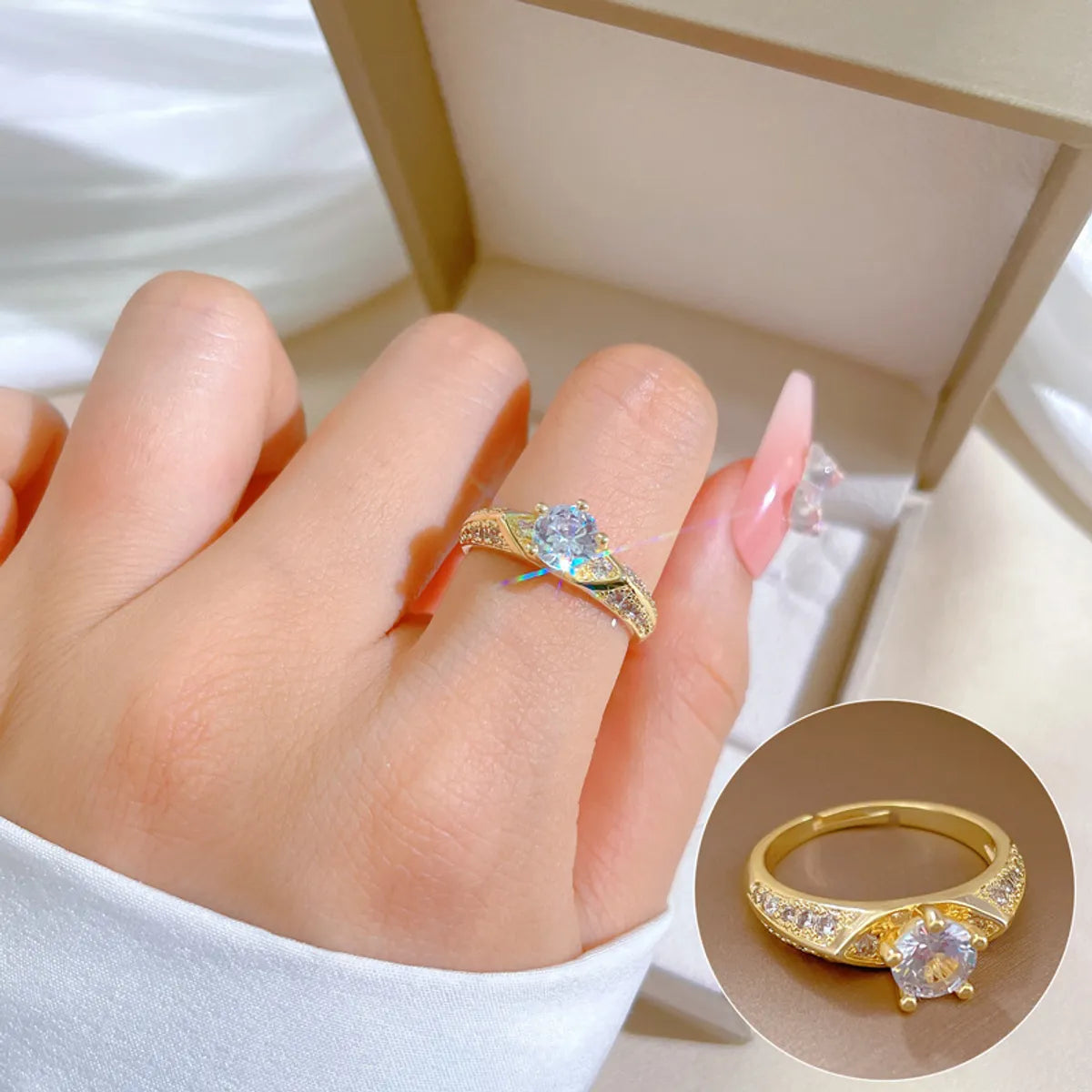 contemporary rings for women-Simple Style Classic Style Round Brass Gold Plated Artificial Gemstones Open Rings In Bulk