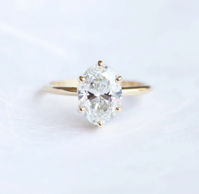 diamond engagement rings for women-Daya Oval Diamond Ring