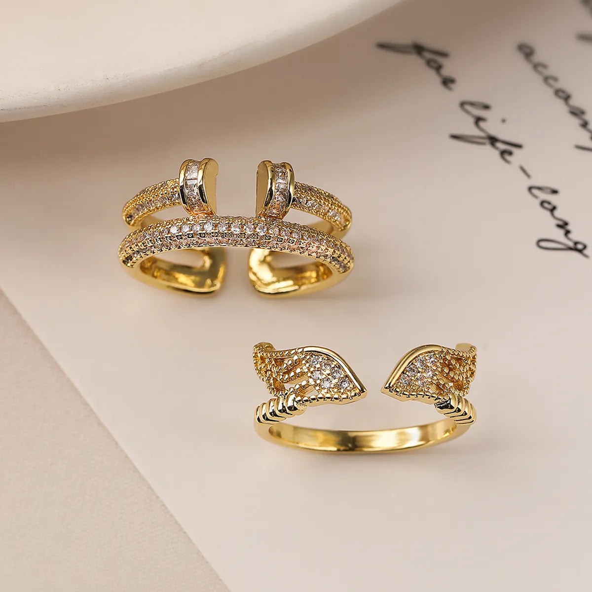 fashion rings for women-Simple Style Solid Color Copper Plating Inlay Zircon 18k Gold Plated Open Rings