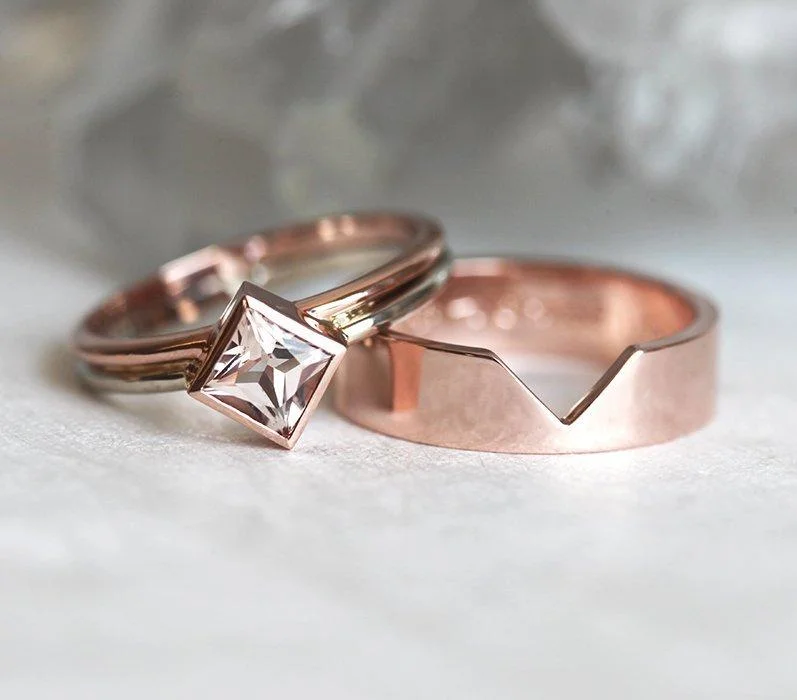 oval diamond engagement rings for women-Peach Morganite Engagement Ring Set With Wide Band