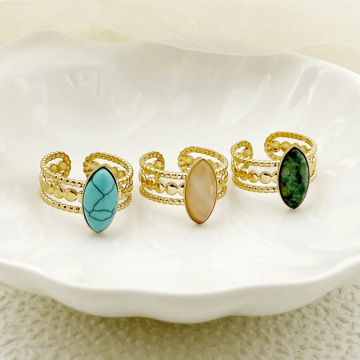 large gemstone rings for women-Classical Vintage Style Oval Stainless Steel Plating Inlay Natural Stone Gold Plated Open Rings