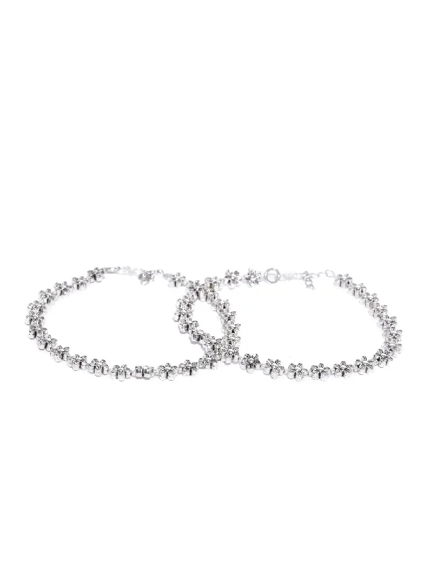 classic silver anklet for women-Priyaasi Women Floral German Silver/Oxidized Set Of 2 Anklet/Payal